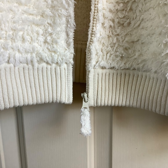 Barefoot Dreams CozyChic Fringe Loop Jacket Cream SZ XL - Picture 4 of 16